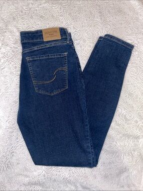 Levi's Women's Dark Blue Skinny Jeans